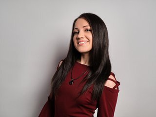 Screen Shot ng  nām SusanMorandi