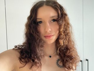 Screen Shot of SassySuie