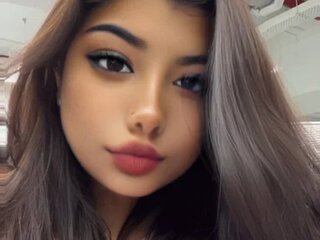 Screen Shot of DevineDevilQueen